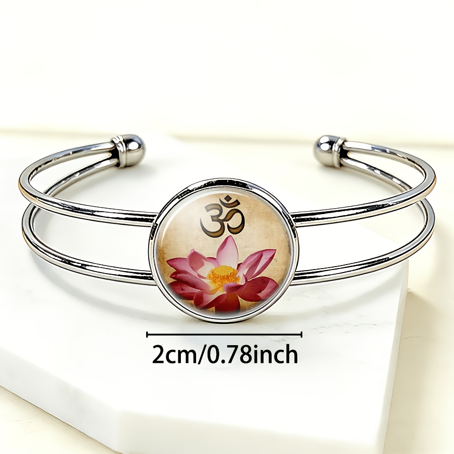 Adjustable Open Bangle Bracelet with Round Time Gemstone Inlay